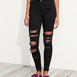Black destroyed skinny jeans